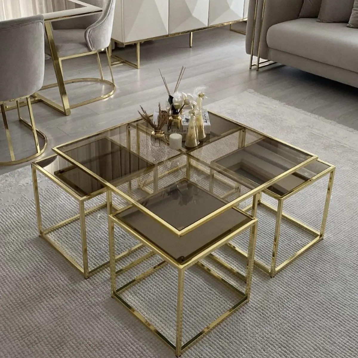 طقم طاولات وسط متداخلة