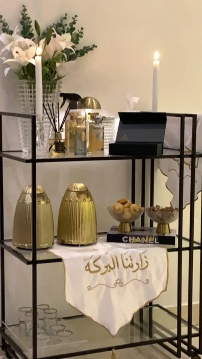 عربات الضيافة